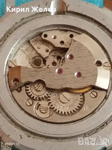 Стар механичен часовник мъжки ЗАРЯ СССР 17 камъка за ремонт части КОЛЕКЦИЯ 48023, снимка 6 - Антикварни и старинни предмети - 50373983