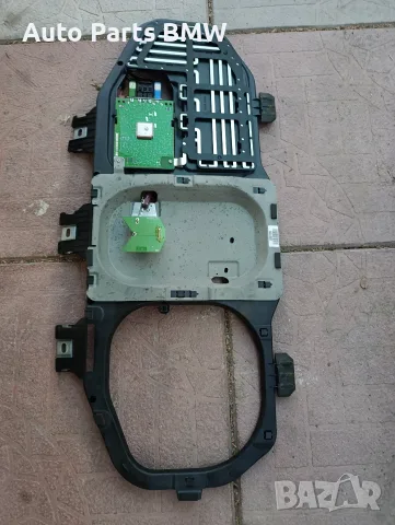 Антенен модул Mercedes Усилвател антена Мерцедес ML W164 / GL X164 / R W251 Антена Mercedes МЛ / ГЛ