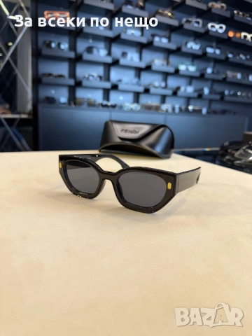Fendi Слънчеви Очила С UV400 Защита - Налични Различни Цветове И Модели Код SK378, снимка 4 - Слънчеви и диоптрични очила - 52854124