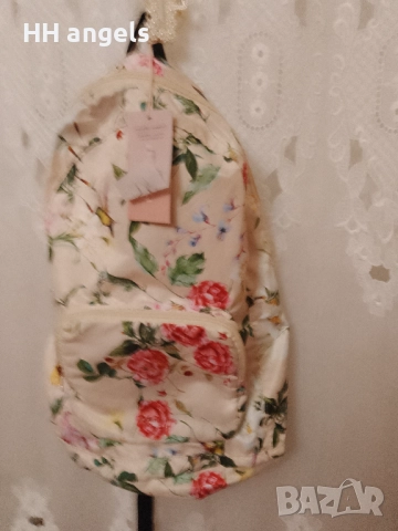 Fiorelli нова флорална раничка, снимка 2 - Раници - 52777224