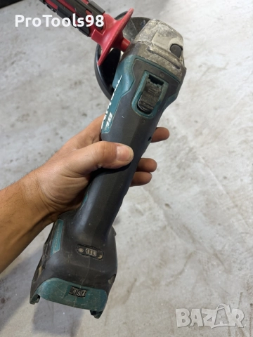 Makita DGA511 безчетков ъглошлайф, снимка 3 - Ъглошлайфи - 56120625