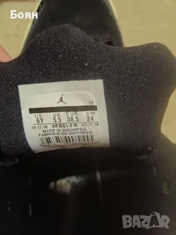 Маратонки Air Jordan , снимка 4 - Маратонки - 47499324