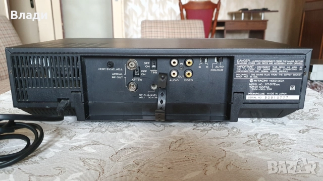 Видео VHS Hitachi VT-517D, снимка 6 - Плейъри, домашно кино, прожектори - 51830911