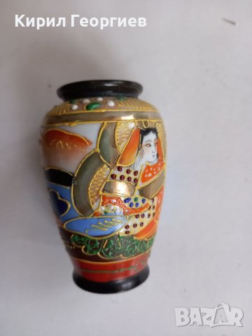 Старинна ваза японски порцелан Сацума,ръчно рисувана с 24 карата златно покритие , снимка 2 - Декорация за дома - 40508387