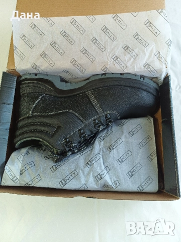 Зимни работни обувки--44 номер, снимка 4 - Мъжки боти - 52183753