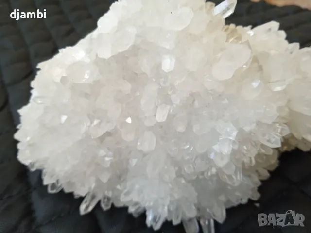 №215, Кварц,Кварцов Кристал,Планински кристал,Кристали и минерали,, снимка 6 - Декорация за дома - 48874084