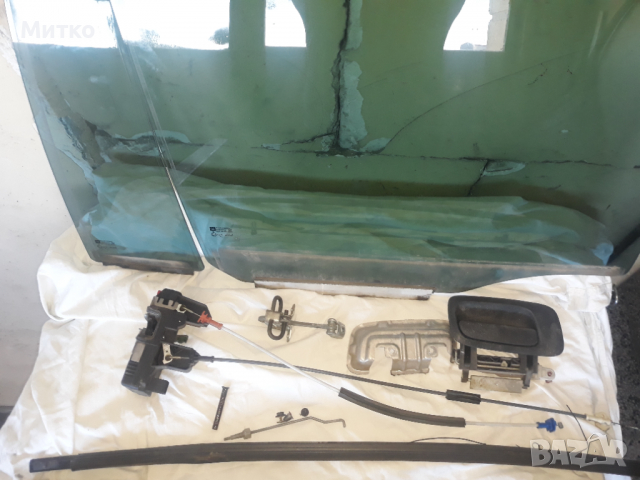 Стъкла за дясна задна врата Опел Зафира А 2004г., снимка 2 - Части - 36469211