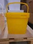 Пластмасови кофи с капаци, снимка 3