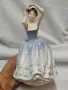 Оригинална порцеланова статуетка на световноизвестната английска марка Royal Doulton-Sheila., снимка 10
