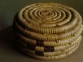 Африканска крьгла кутия от растителна материя., снимка 8