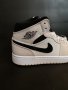 Nike Air Jordan 1 Mid Creamy White Bliss Beige Black Нови Обувки Размер 39 номер , снимка 3