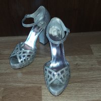 Бални обувки с висок ток в сребрист цвят Kemal Tanca, снимка 4 - Дамски обувки на ток - 31429808