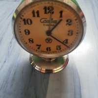 Стар часовник "Слава" за колекционери, снимка 1 - Антикварни и старинни предмети - 33747397