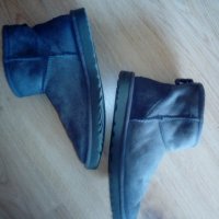 Боти UGG, снимка 4 - Дамски боти - 35640452