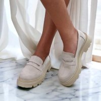 Равни велурени обувки , снимка 1 - Дамски ежедневни обувки - 42784068