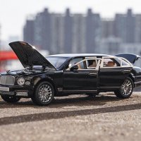 Метални колички: Bentley Mulsanne Grand Limousine (Бентли Мулсан Лимозина), снимка 1 - Колекции - 34156953