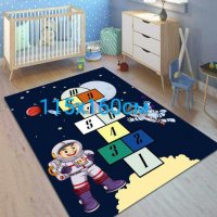 Детски мокетен килим "Космос", снимка 1 - Килими - 39977710
