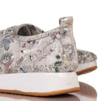 Дамски спортни обувки от естествена кожа с щампи на цветя , снимка 3 - Дамски ежедневни обувки - 40412360