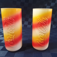 Оригинални рекламни чаши на  Coca Cola от цветно стъкло , снимка 1 - Чаши - 44790018