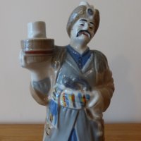 Порцеланова фигура-бутилка Украйна 1990 г 1, снимка 3 - Антикварни и старинни предмети - 42785065