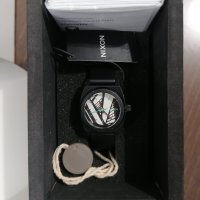 Часовник NIXON - Нов, снимка 5 - Дамски - 37096443