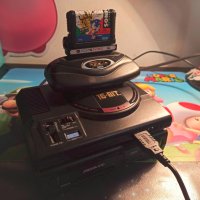 Sega Mega Drive Mini W + Mega Drive Tower Mini, снимка 1 - Други игри и конзоли - 42460476
