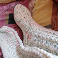 Ръчно плетени чорапи , снимка 9 - Други - 38096511
