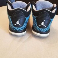 Nike Air Jordan 3 Retro, снимка 3 - Кецове - 31004601