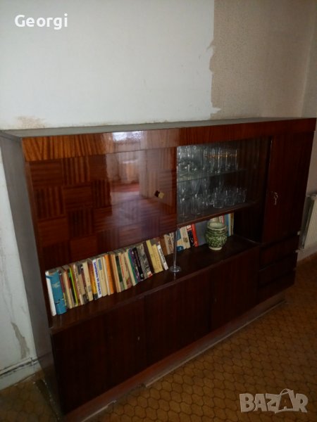 Бюфет старинен но изключително запазена , снимка 1