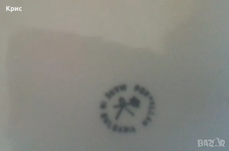 Чиния от порцелан , снимка 1