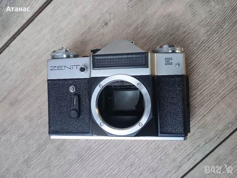 Фотоапарат Зенит Е, снимка 1