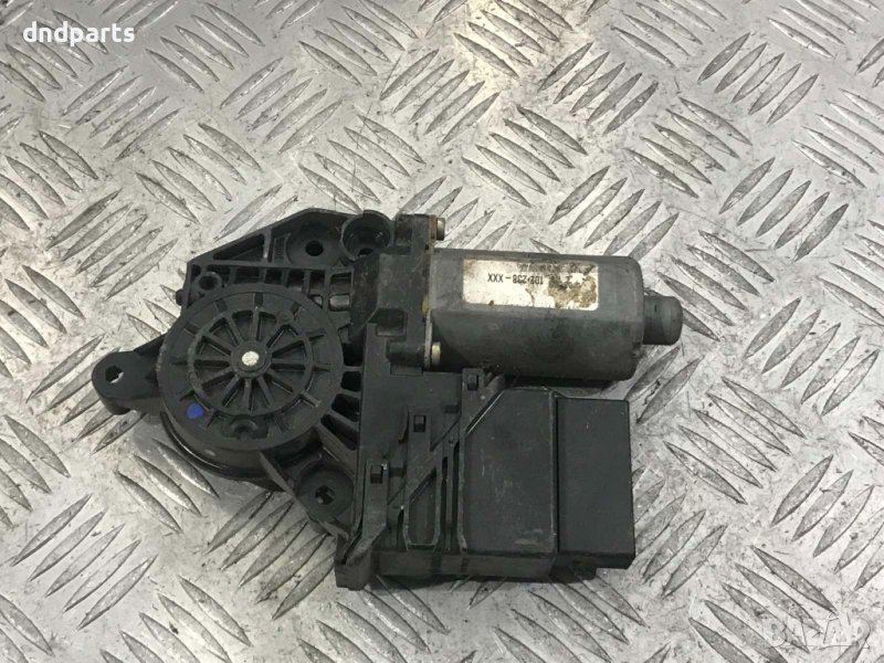 Моторче стъкло VW Golf IV,2000г.(задно ляво), снимка 1