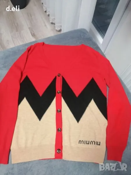 Miu Miu Original Size M 100% Кашмир , снимка 1