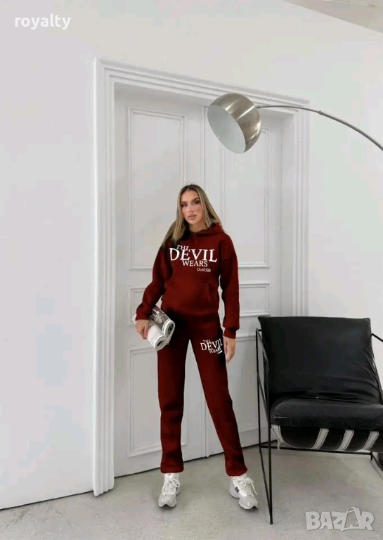 Дамски Комплект Различни Цветове , снимка 1