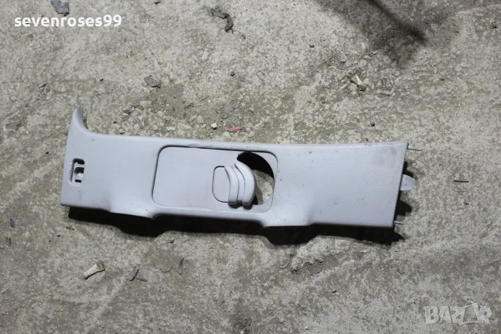 Интериорна пластмаса предна лява колонка Пежо 807 Peugeot 807 Citroen C8 Lancia Phedra  1483322077, снимка 1