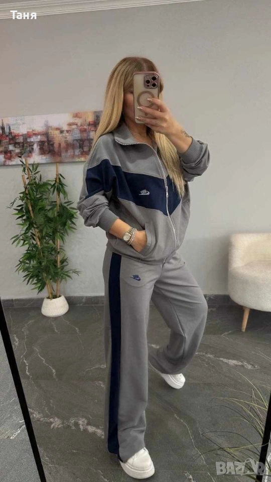 Дамски спортни екипи Найк , снимка 1