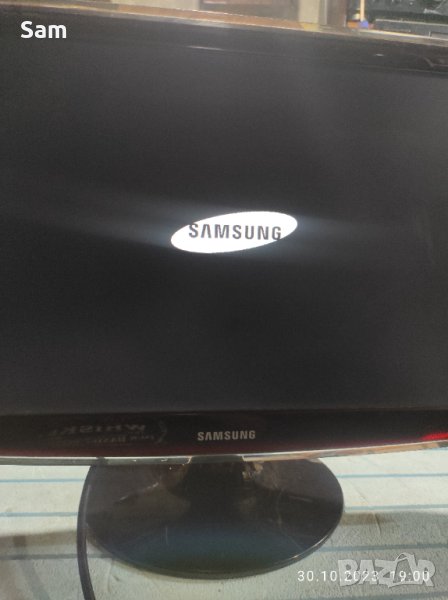 Монитор 22 инча , снимка 1