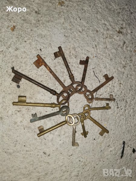 Лот старинни ключове , снимка 1