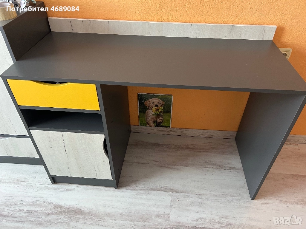 Бюро , снимка 1