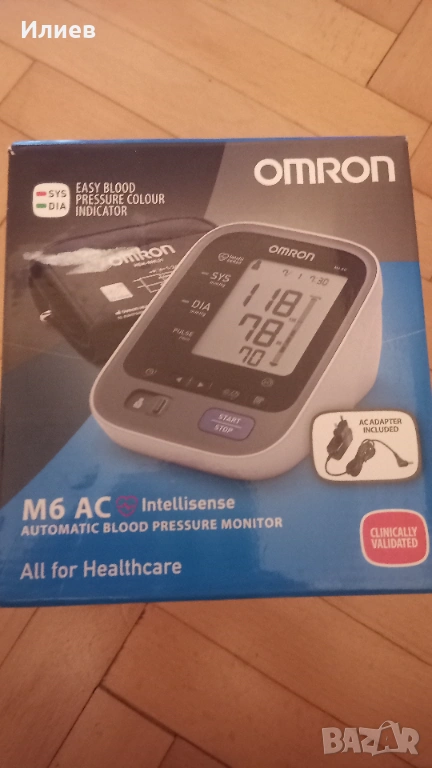 Апарат за измерване на кръвно налягане - ОMRON M6 AC, снимка 1