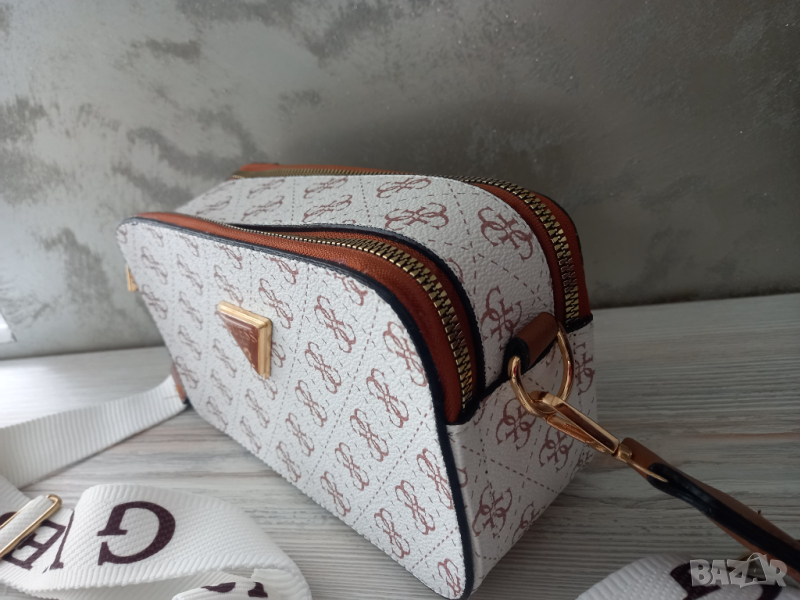 Guess - дамска чанта , снимка 1