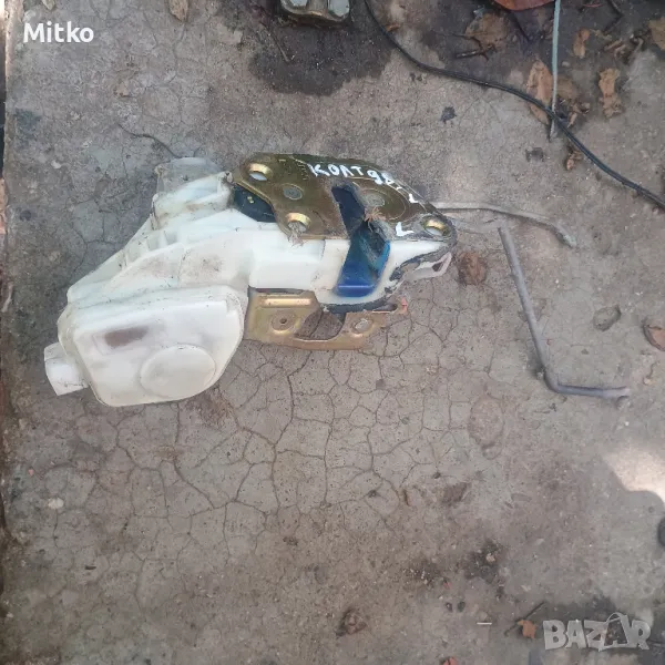 Брава Врата Лява За Митсубиши Колт 1998г / Mitsubishi Colt 1998y, снимка 1