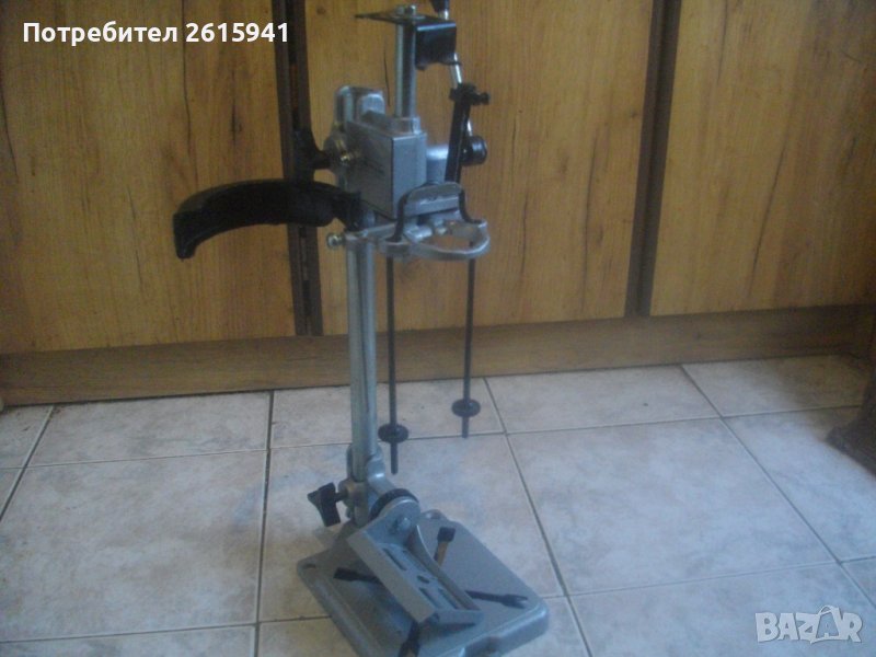 Нова Специализирана Стойка За Бормашина-Пробиване Под Ъгъл-До 180 Градуса-ф43мм-Алуминиева-Ход 65мм, снимка 1