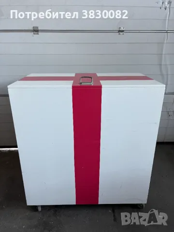 Сандък на колела 105х60х115 см червен бял