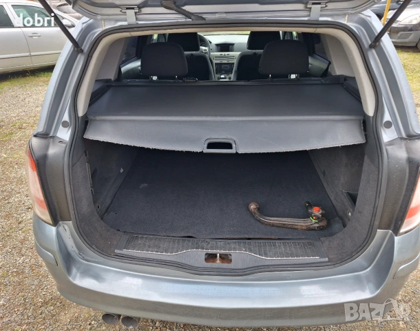 Опел астра 1.6 бензин с климатик фейслифт 2008г., снимка 7 - Автомобили и джипове - 54042439