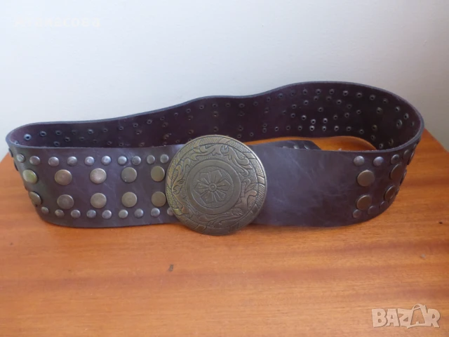 Широк дамски кожен колан с капси, снимка 6 - Колани - 50759053