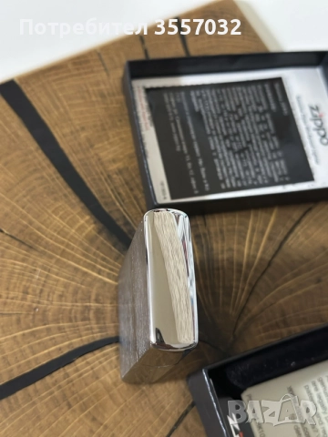 Чисто нова бензинова запалка Zippo в кутия ! , снимка 5 - Запалки - 56247264
