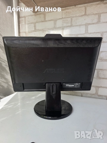 Монитор ASUS VK193SE 19" с камера и говорители – 1440x900, 5ms, VGA, снимка 3 - Монитори - 52245585