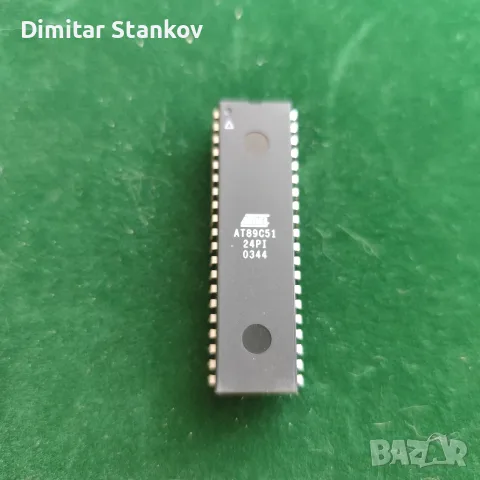  8-битов микроконтролер Atmel AT89C51-24PI в корпус DIP-40