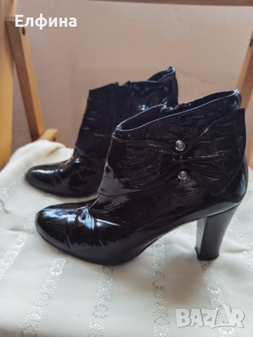 Дамски елегантни лачени обувки на висок ток от естествена кожа 36 номер, снимка 1 - Дамски боти - 37894843